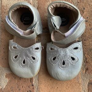 Livie & Luca Silver Petal Shoes, size 11C